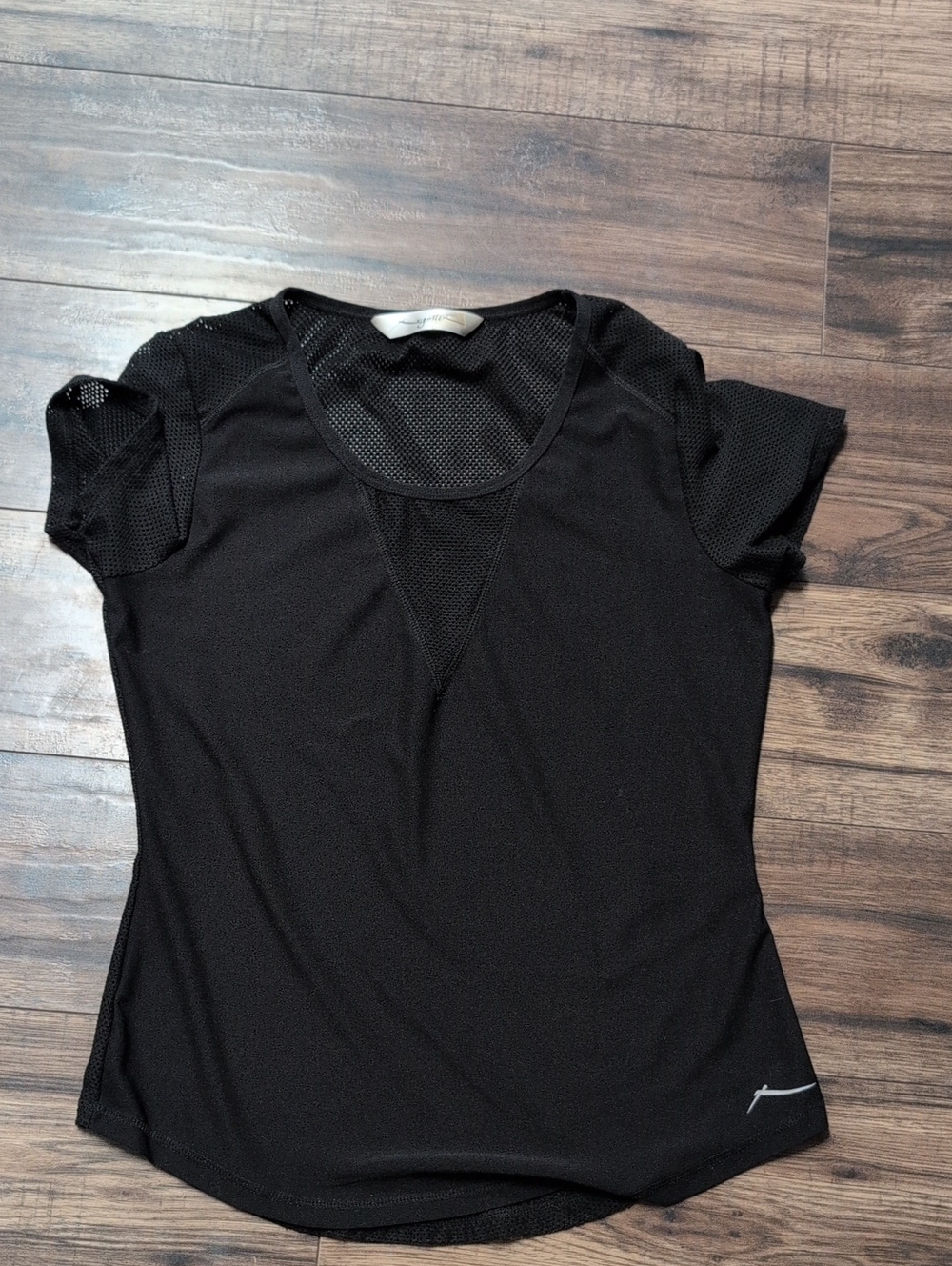 X by Gottex athletic tee